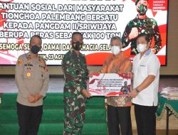 Melalui Kodam II/Sriwijaya, Paguyuban MTPB Serahkan Bansos 100 Ton Beras Bagi Warga Sumbagsel Terdampak Covid-19