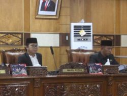 Yudi Purna Nugraha Buka Rapat Paripurna Pansus DPRD OKU